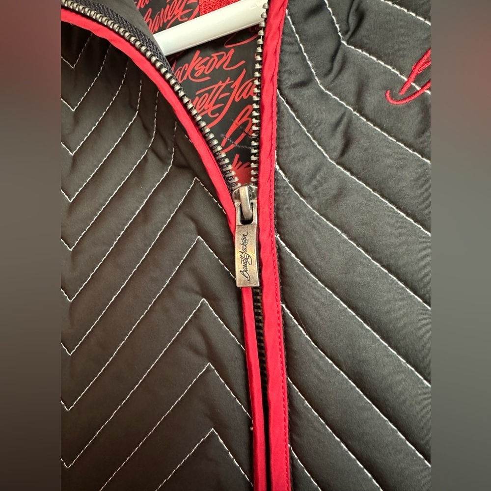 NWT Barrett Jackson Women’s Black/Red Zigzag Quilted Vest Sz Small - Picture 3 of 11